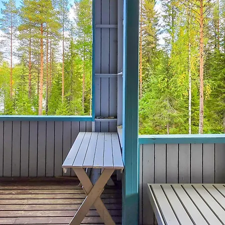 Lomahuoneisto Revontuli 1 * Ukkohalla